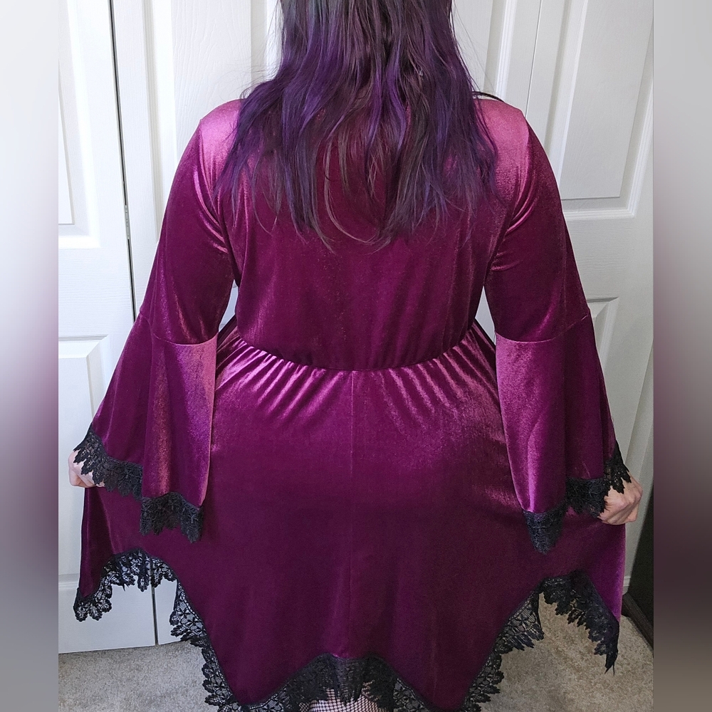 Gothic Purple Velvet Lace Trim Pixie Hem Bell Sleeve Dress XL - Picture 3 of 4